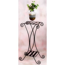 KÉTRÁCSOS KOCKA VIRÁGTARTÓ ÍVES LÁBBAL